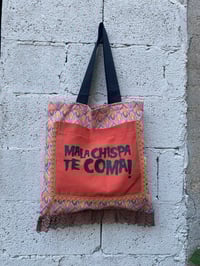 Image 2 of Bolsiña feita a man. MALA CHISPA TE COMA!laranxa. Modelo exclusivo!