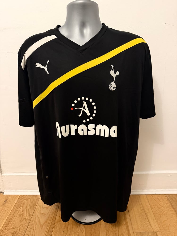 Image of Tottenham Hotspur “MODRIĆ 14” 2011/12 Third Shirt + PL patches (XL)