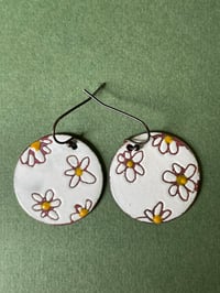 Image 4 of Daisy Do’s 