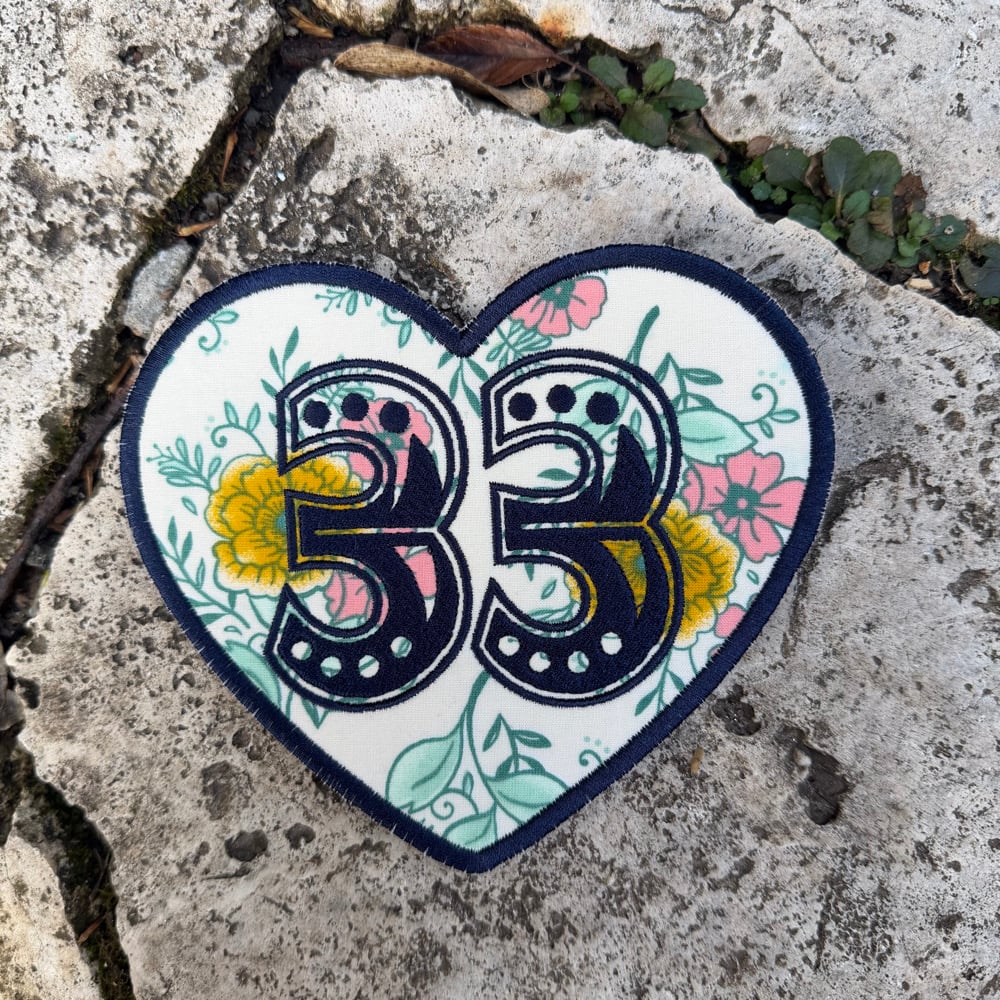 Image of 33 Heart 17