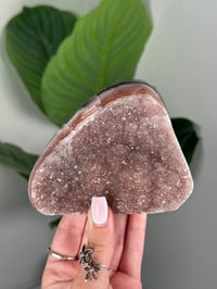 Image 1 of URUGUAYAN AMETHYST CUTBASE C