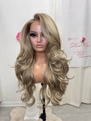 Image of Kellie luxury free part (custom order)