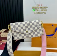Image 2 of LV Damier Azur Félicie Pochette white