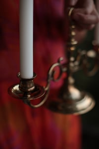 Image 3 of Kerzenständer, zweiflammig, Messing, mit Haltering