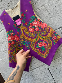 Image 2 of Chaleco feito a man. FOLIADA119. Talla XS