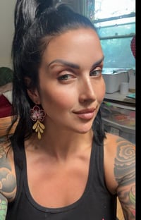 Image 2 of flower drops