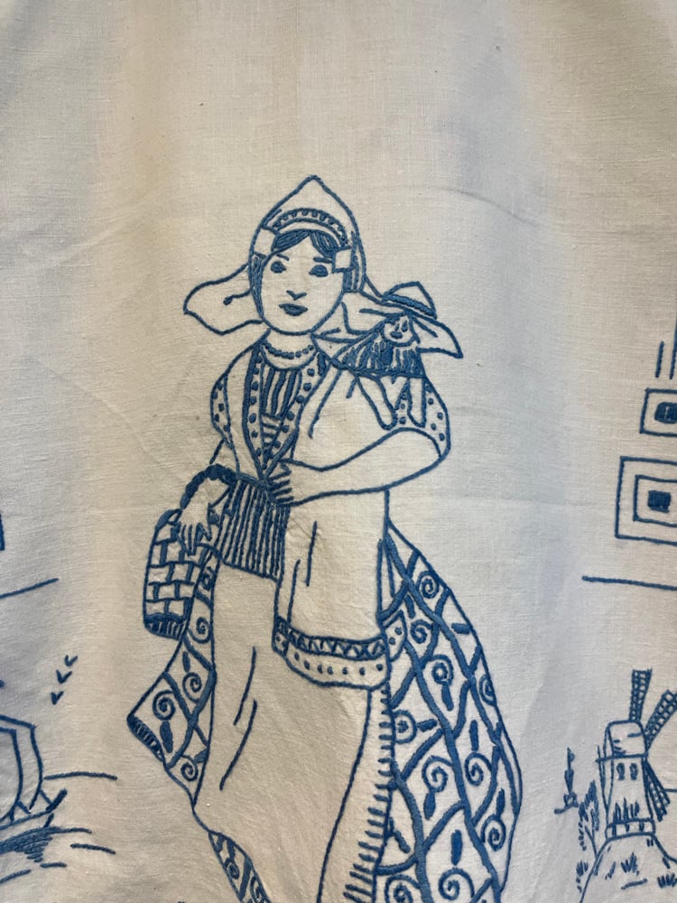 Image of Shirt with blue embroidery (small)