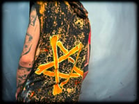 Image 2 of DaMaGe Sleeveless Hoodie UV (Medium)