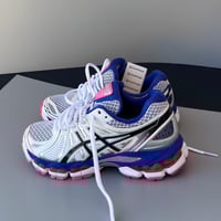 Image 1 of size: us6.5W uk4.5 eu37.5  cm23.5