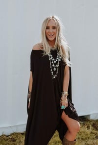 Image 2 of The Wren Tunic - Black