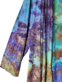 Image 5 of 3XL Drapey 3/4 Sleeve Cardigan With Pockets in Cool Earthy Watercolor Ice Dye