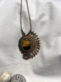 Macrame necklace with tigers eye