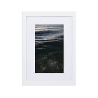 lustre del mar framed print