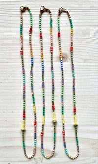 Image 2 of Beaded necklace