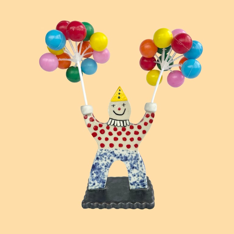 Celebration Clown Yellow/Dots