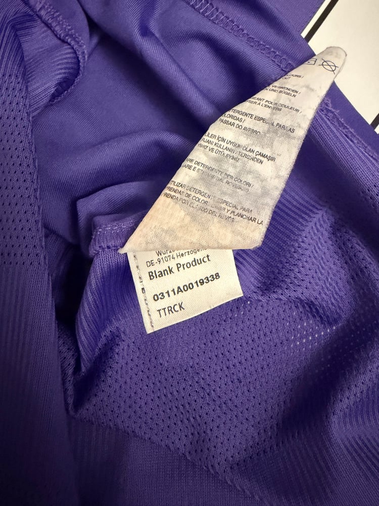 Image of Tottenham Hotspur “MODRIĆ 14” 2011/12 Away Shirt + PL patches XL