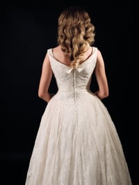 Image 13 of 1950s Bombshell Beauty