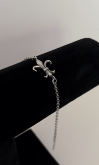 Image 2 of Fleur Bracelet