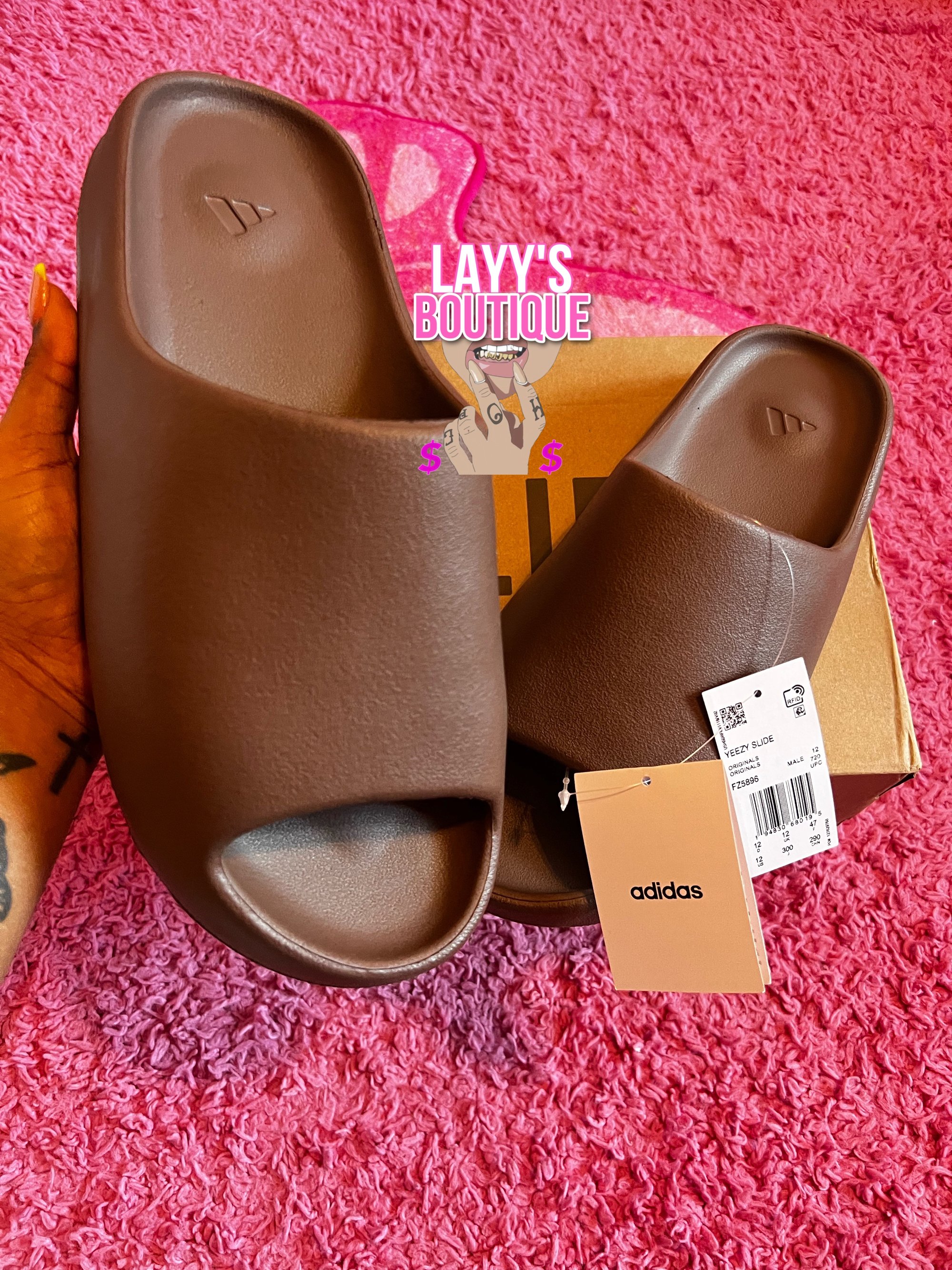 Brown Yeezy Slides | Layys Closet