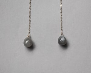 Image of 9ct gold long chain Grey moonstone drop earrings 