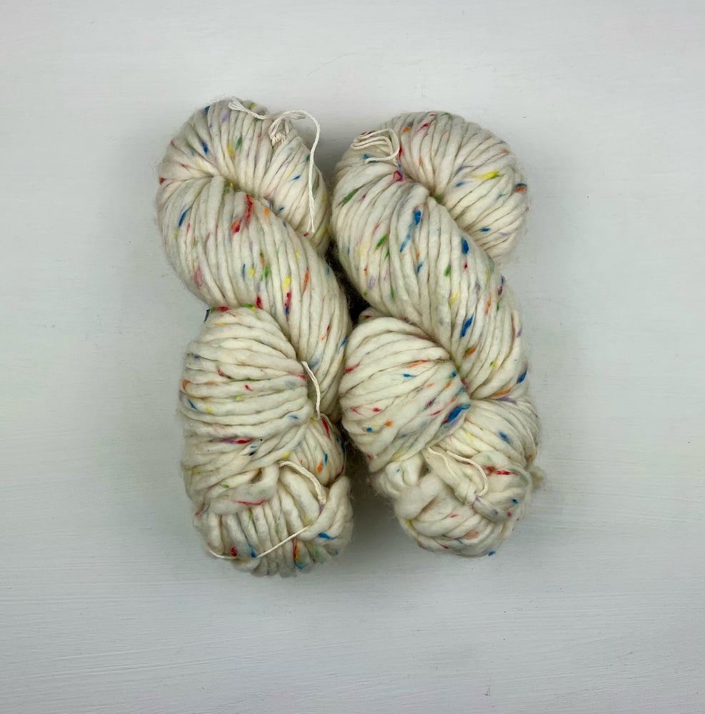 Image of Cottonwood Super Bulky Rainbow Tweed 