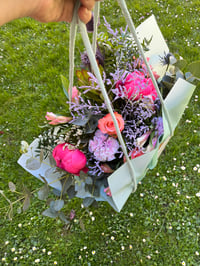 Image 5 of Bouquet Spring