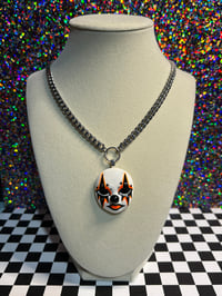 Image 2 of Elvira chain