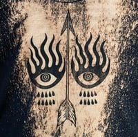 Image 2 of 'Bullseye ' Blockprinted Bleached Tee Oneshot - Size Large