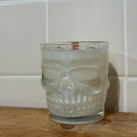 Image 2 of narcissist scented candle