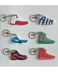 Image 6 of 2D Sneaker Keychains 