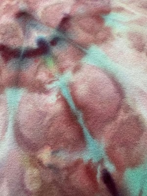 Image of Ruby Glow Procion Dye Mix for Ice Dye
