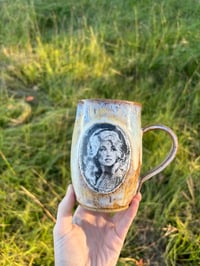 Image 6 of Yellow Bell x 14 Hands (Fiery Dolly)