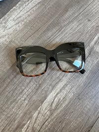 Image 1 of Glassses 1