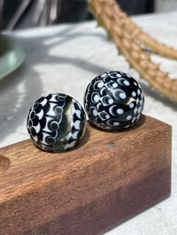 Image 1 of Spy v(2) Spy 