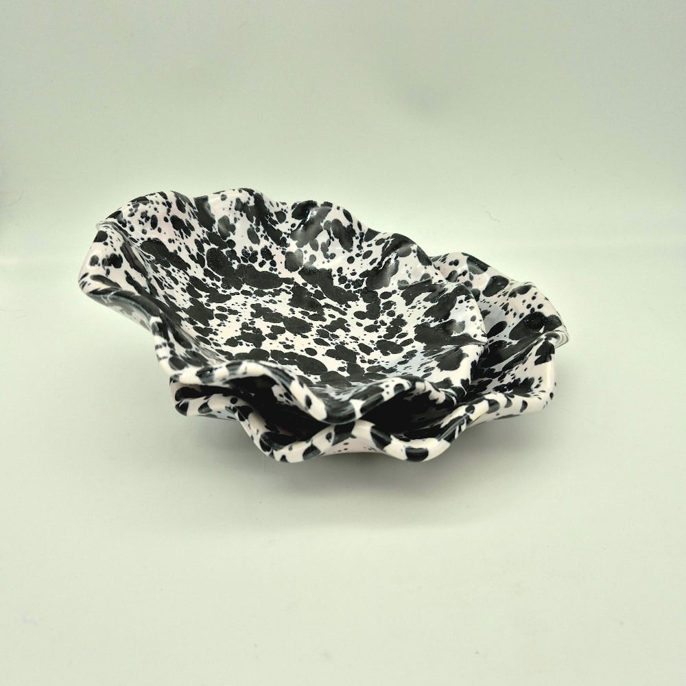 Image of LILAC AND BLACK ODE TO ENAMELWARE WAVE BOWL