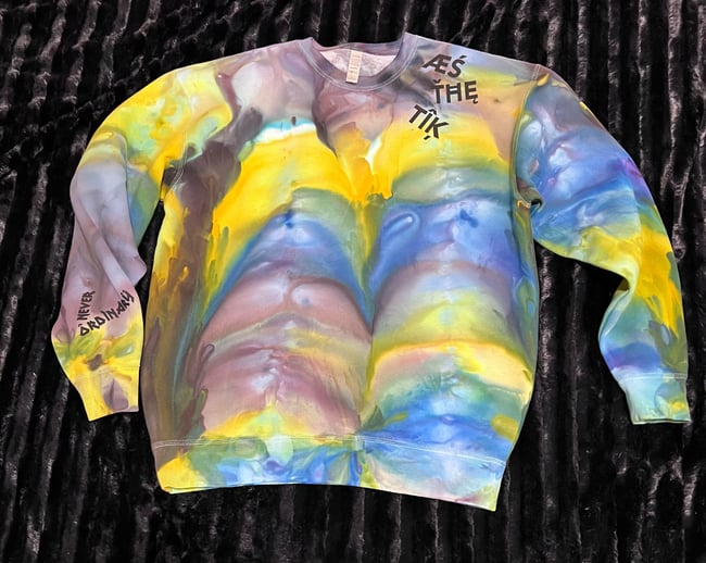 ICED DYED GRAVITY HEAVYWEIGHT SWEATSHIRT (Sapphire/Chartruese/Timberwolfe) 