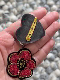 Image 4 of Broche st Valentin au choix 