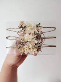 Image 3 of Headband fleur séchée écru