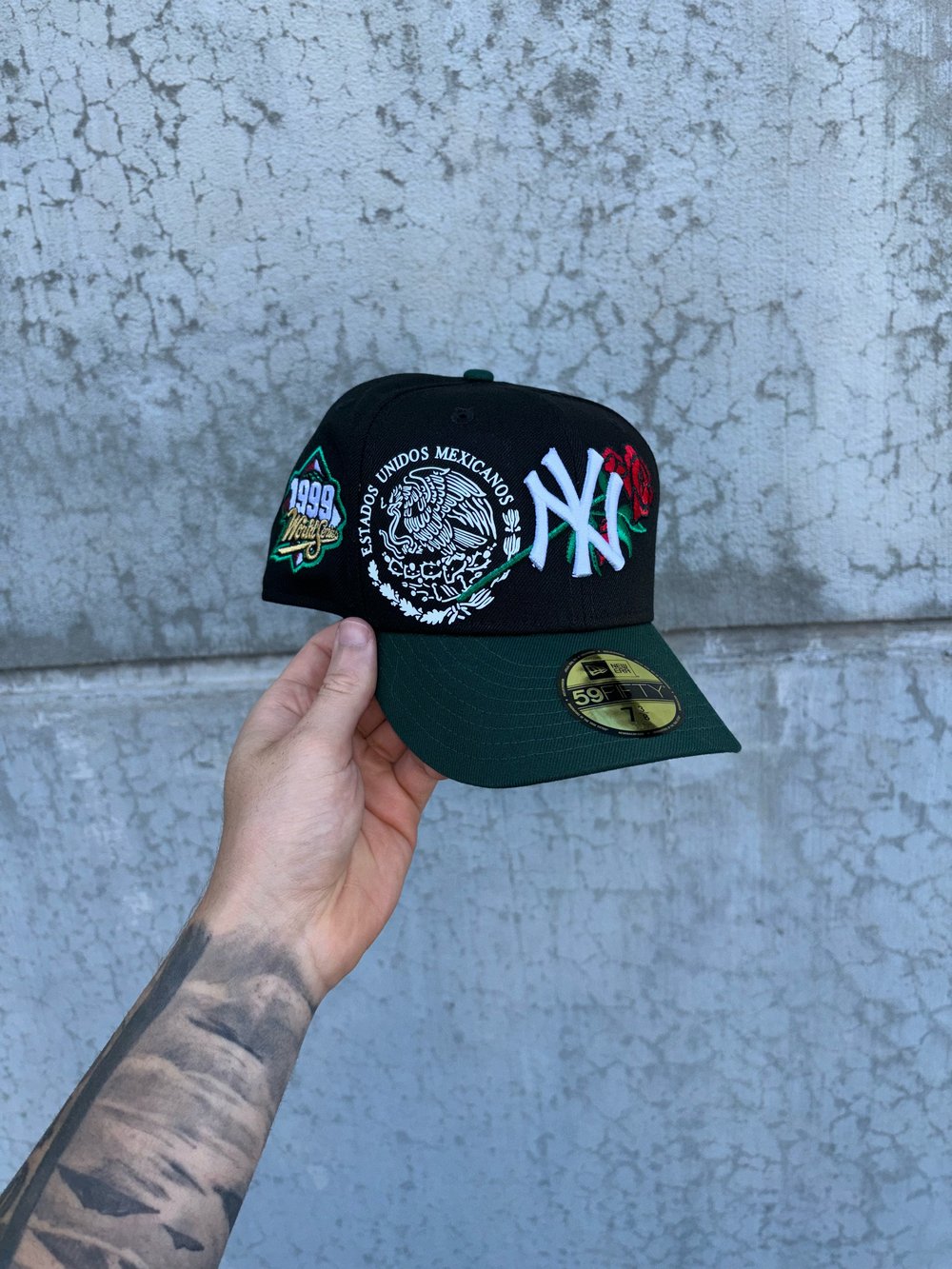 Image of TRI TONE ESTADOS UNIDOS MEXICANOS  NEW YORK YANKEES CUSTOM FITTED