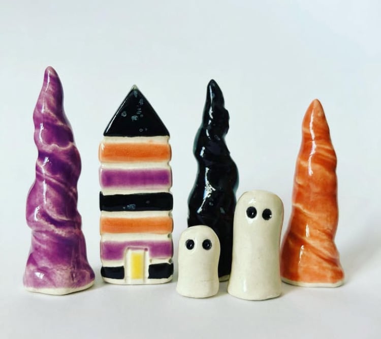 Image of HALLOWEEN STACK HOUSE