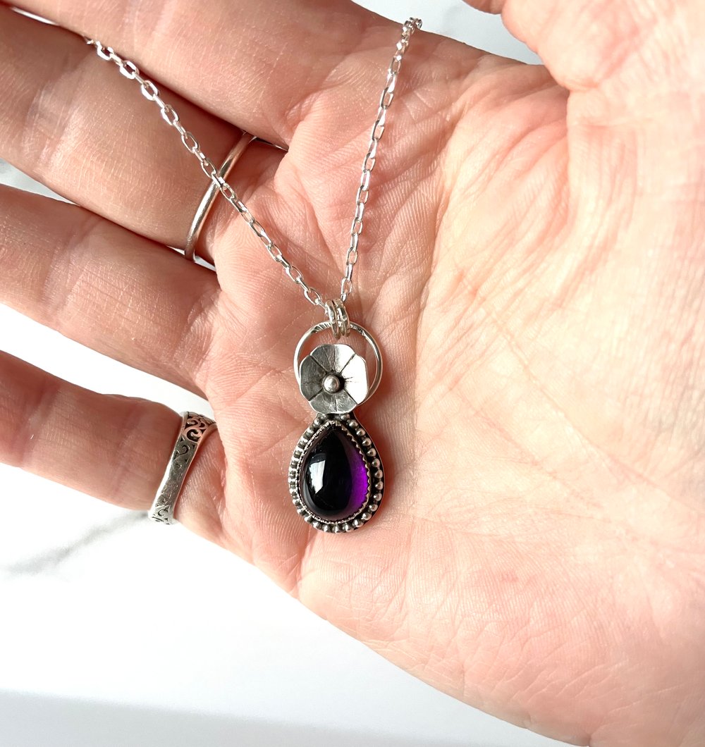 Handmade Sterling Silver Amethyst Flower Pendant 925