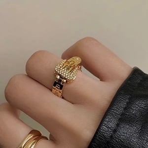 Image of Chain Belt Ring