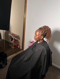 Image 1 of Color 30 deep wave bundles 