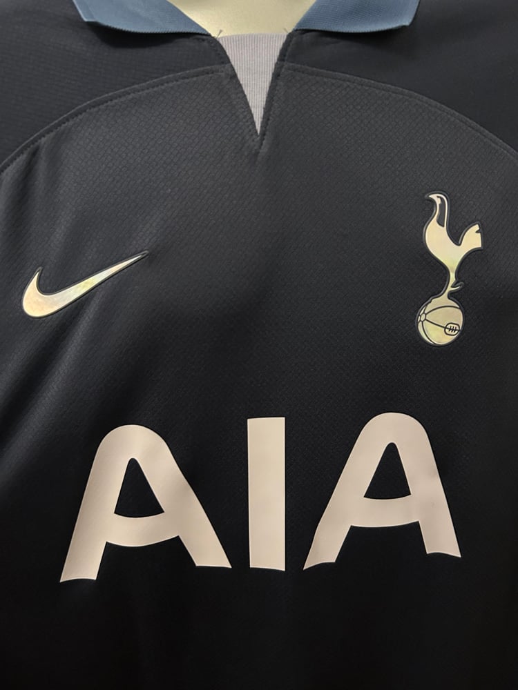 Image of Tottenham Hotspur “VAN DE VEN 37” 2023/24 Away Shirt + PL patches (L)