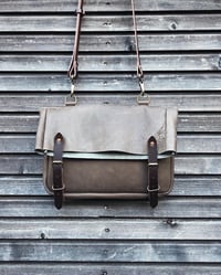 Image 2 of Small messenger bag satchel made in oiled leather with adjustable shoulderstrap UNISEX