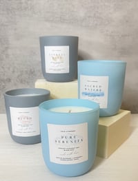 Image 2 of Luxury Candles 8oz