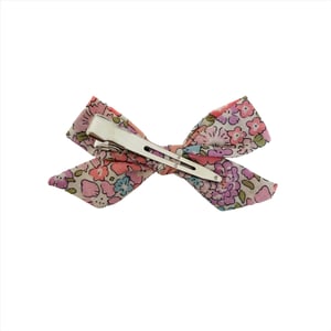 Image of Lillia Petite Bow Clip