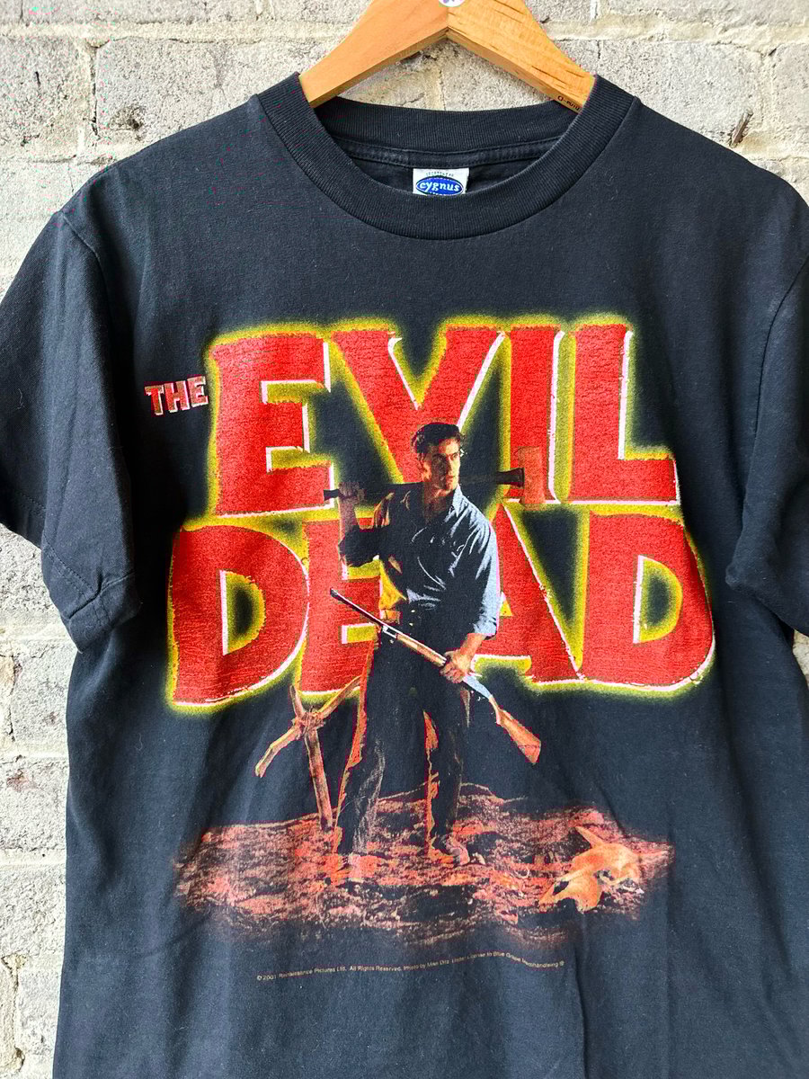 Image of 2001 Vintage “EVIL DEAD” HORROR MOVIE PROMO TEE, SIZE: MEDIUM
