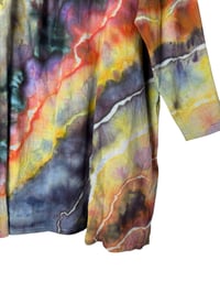 Image 10 of M Cotton Forager Top in Stormy Geode Ice Dye