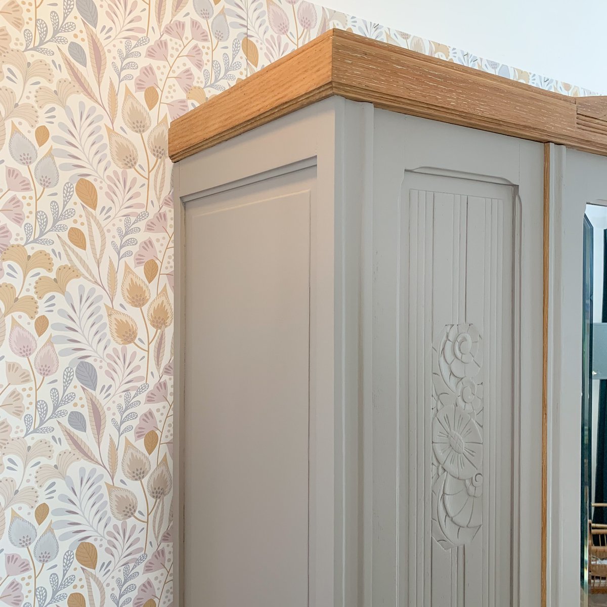 Image of VENDUE/SOLD OUT Armoire Mellow